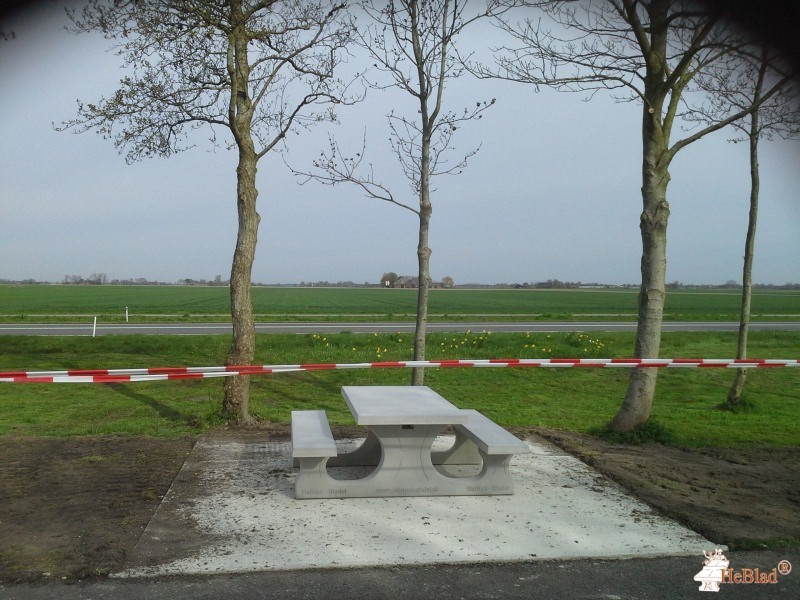 Picknickplaatsen Eemshavenweg N 46 uit Huizinge