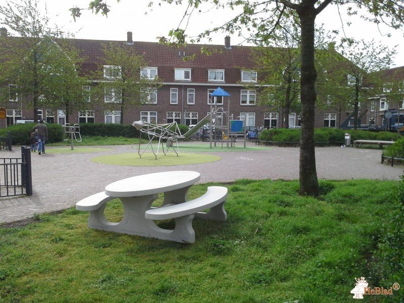 Gentiaanplein t/o nr 34 uit Amsterdam