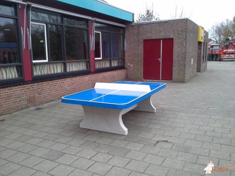 RKBS De Duizend Eilanden uit  Noord-Scharwoude