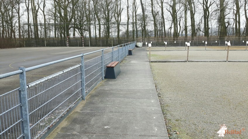 Nikantes sportcomplex uit Hoogvliet