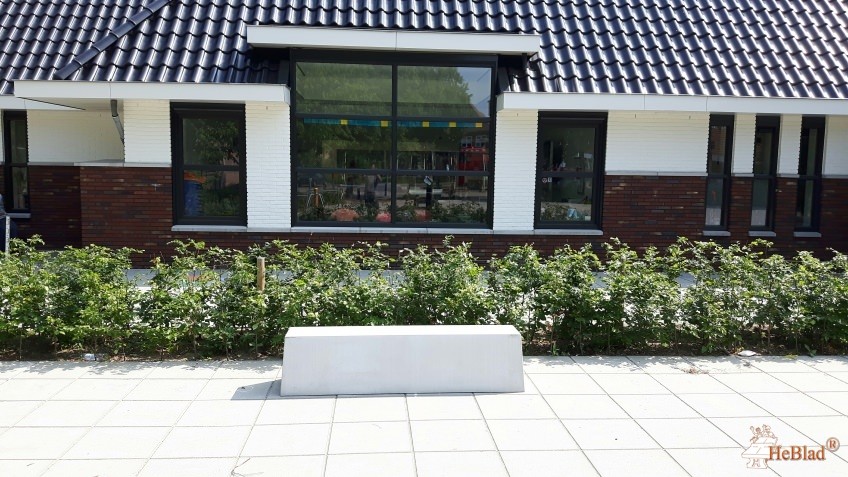 Basisschool De Kerkewei uit Rossum