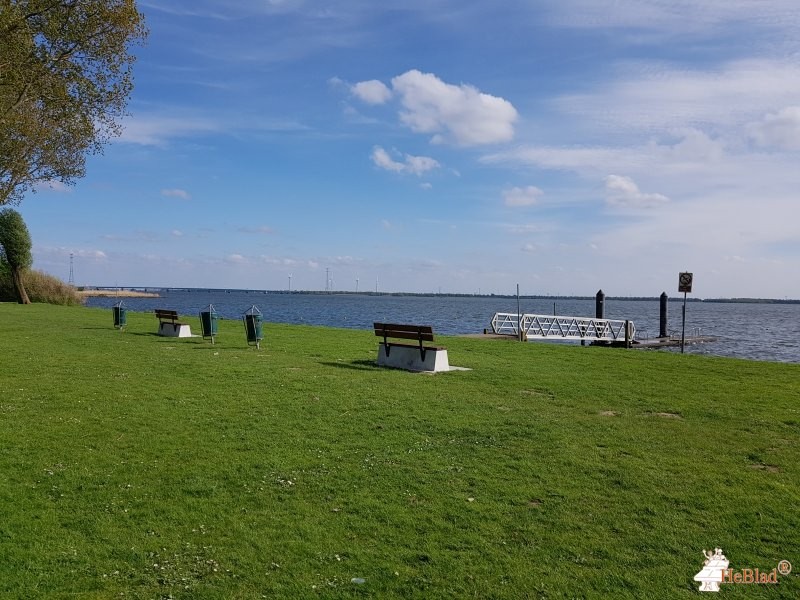 Recreatieterrein Hitsertsekade uit Zuid-Beijerland