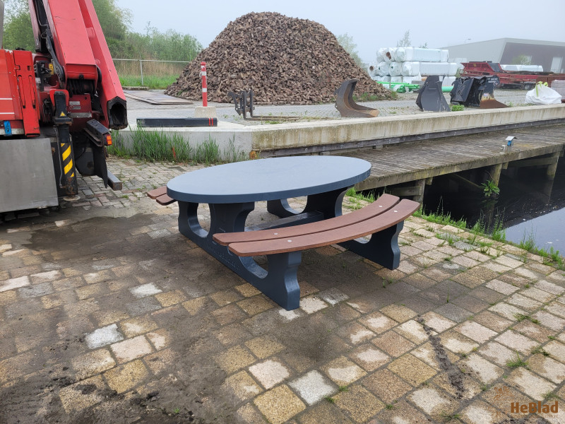 Aannemers- en bestratingsbedrijf Dijkstra- Huisman uit Drachten