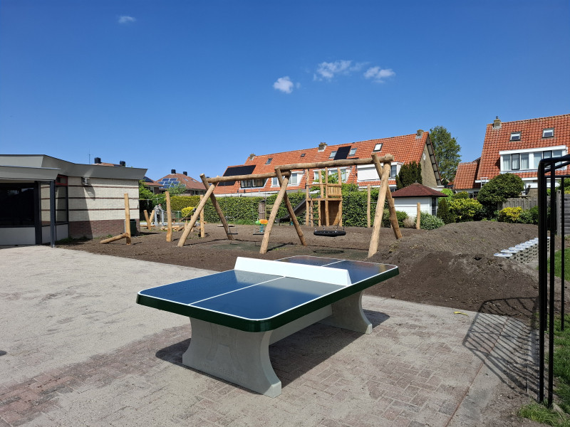 Franeker - Buurthuis 't Westpunt uit Franeker