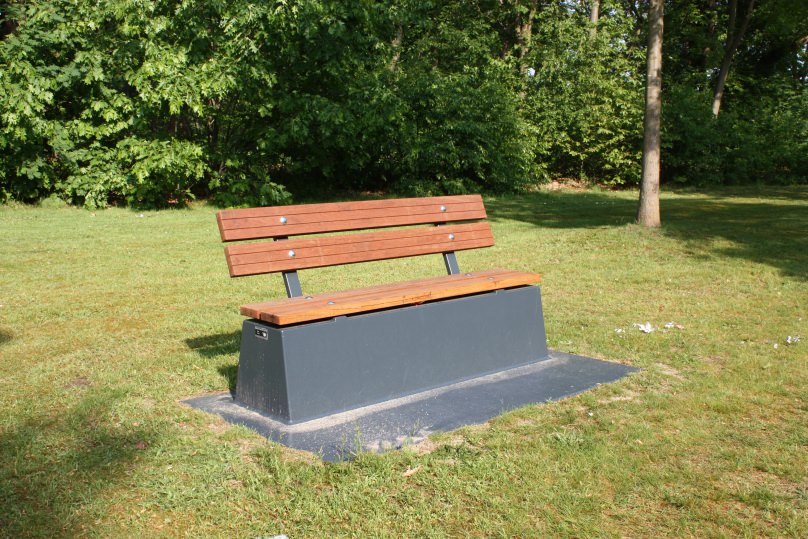 betonnen parkbank